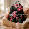 Mochila Desigual Lima Travel Floral Mujer – Regalo Original Mochila Desigual Lima Travel floral negra presentada como regalo original para mujer