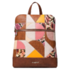 Mochila Desigual Back Ayax Nanaimo marrón para mujer con diseño patch multicolor, cierre de cremallera y formato mediano. Modelo práctico para uso diario, oficina, universidad, paseos, escapadas y regalo especial.