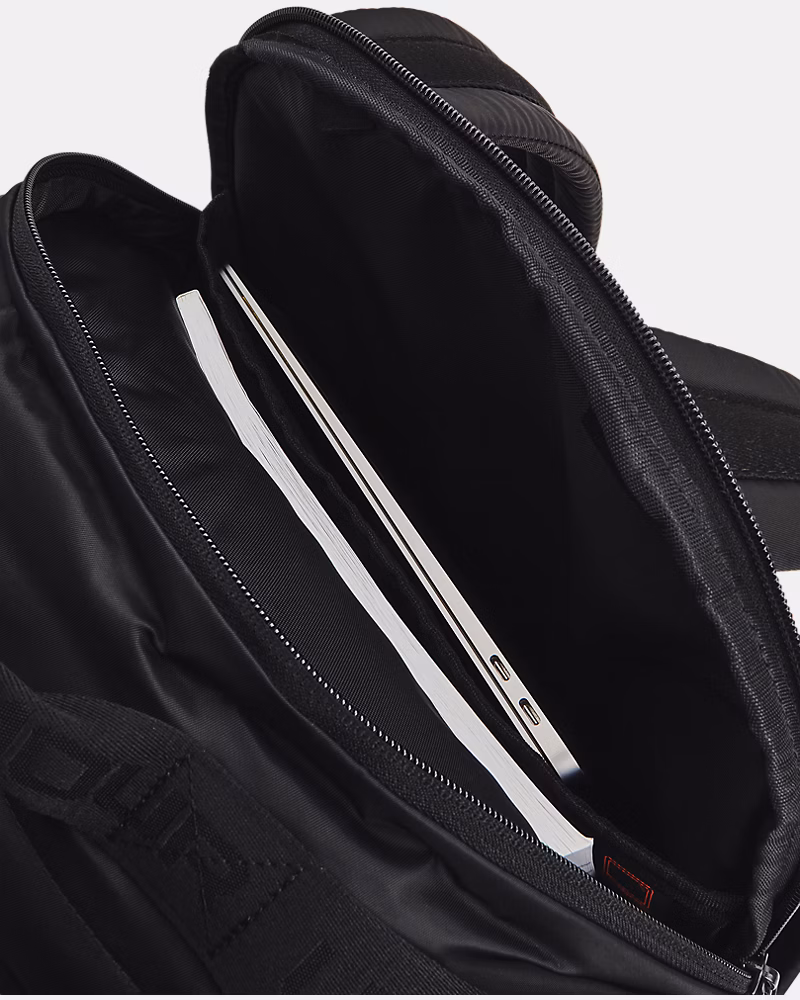 Mochila Under Armour Favorite negra 21L con compartimento para portátil 15 pulgadas