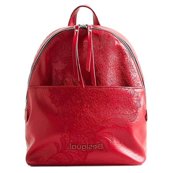 Mochila Desigual Back Rising Mombasa Mini roja para mujer con textura en relieve, cierre de cremallera y formato compacto. Modelo práctico para uso diario, oficina, paseos, viajes cortos, salidas informales y regalo especial.