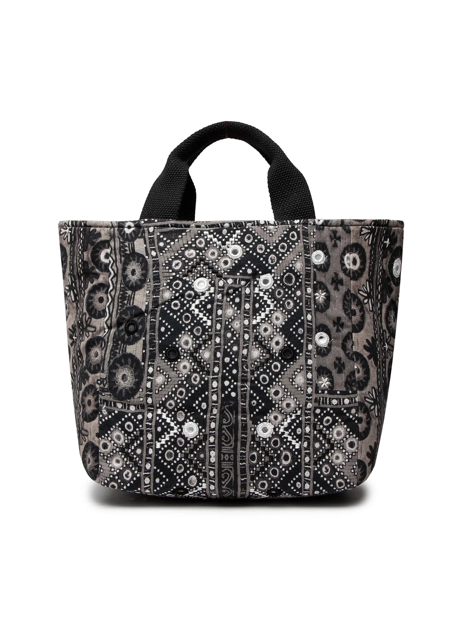 Bolso shopper Desigual negro y blanco con estampado étnico geométrico, bordados y espejitos decorativos. Diseño boho moderno con asas negras y formato compacto para uso diario.