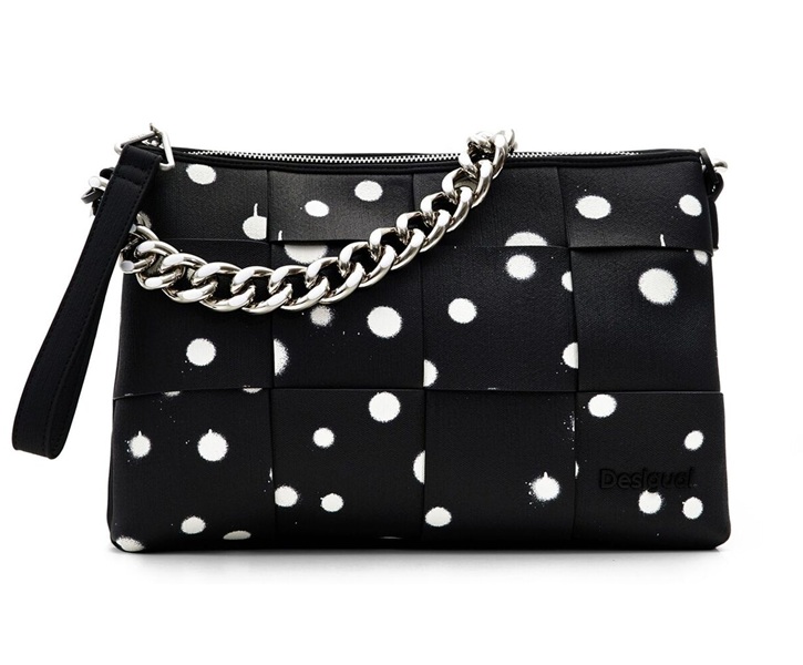 Bolso mediano negro mujer Desigual Splatter Dortmund Maxi de lunares blancos con diseño trenzado y cadena metalica.