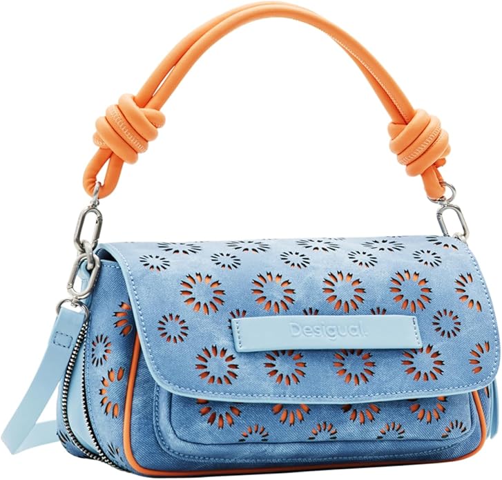 Bolso Desigual Amorina 24 Troms azul para mujer con diseño floral troquelado y asa intercambiable, fotografiado sobre fondo claro mostrando detalles y textura.