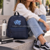 Mochila Vans Old Skool azul marino 22L para universidad y uso diario