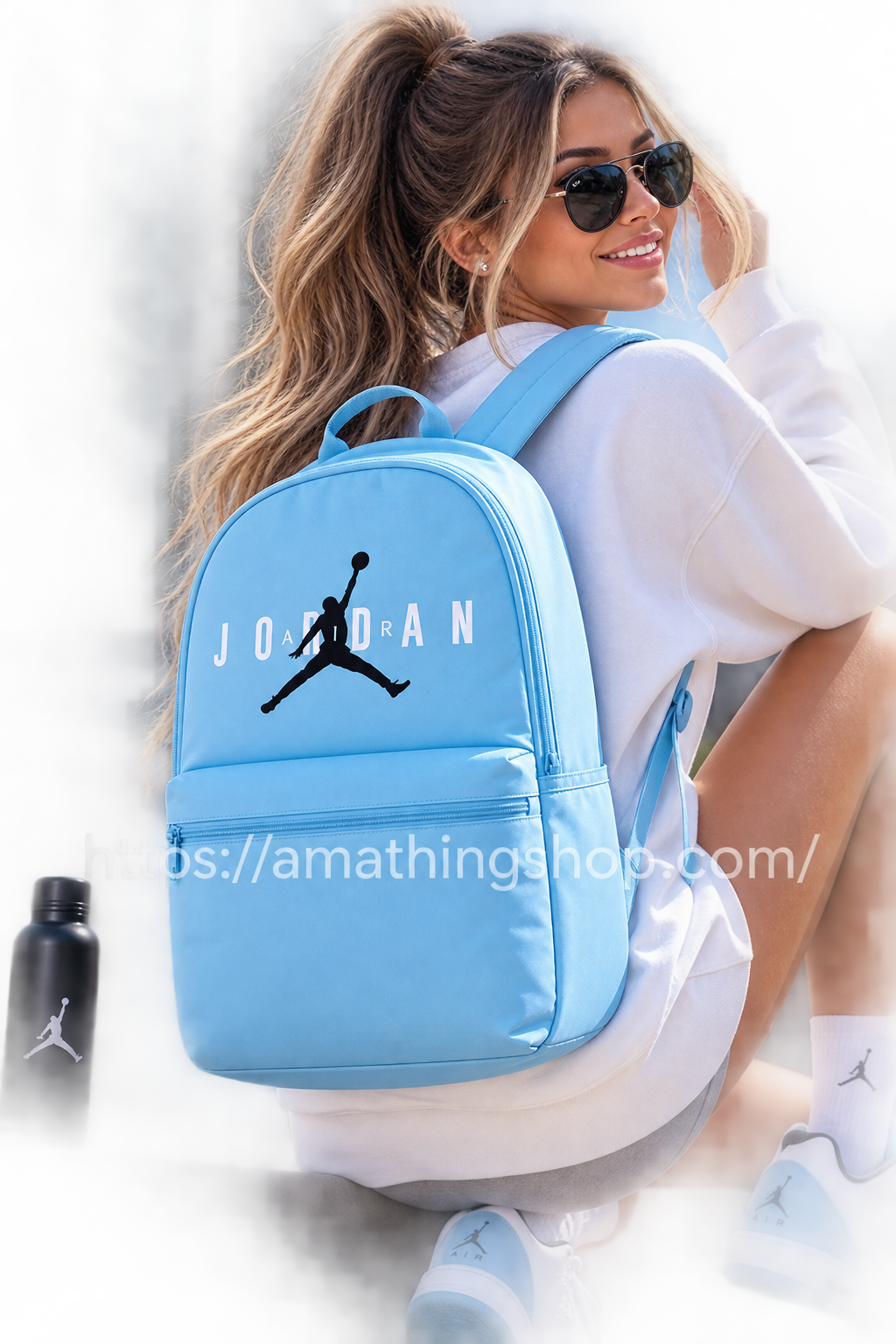 Chica con mochila Jordan azul celeste HBR Eco 23L MA0931-BJB