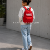 Mujer con mochila Vans Old Skool Print roja Racing Red 22L