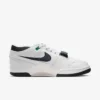 Nike Air Alpha Force 88 DZ4627-001 de perfil, con empeine claro, Swoosh negro y correa ajustable.
