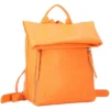 Mochila Desigual naranja 22SAKP01 de mujer, vista frontal con logo en relieve y cremalleras